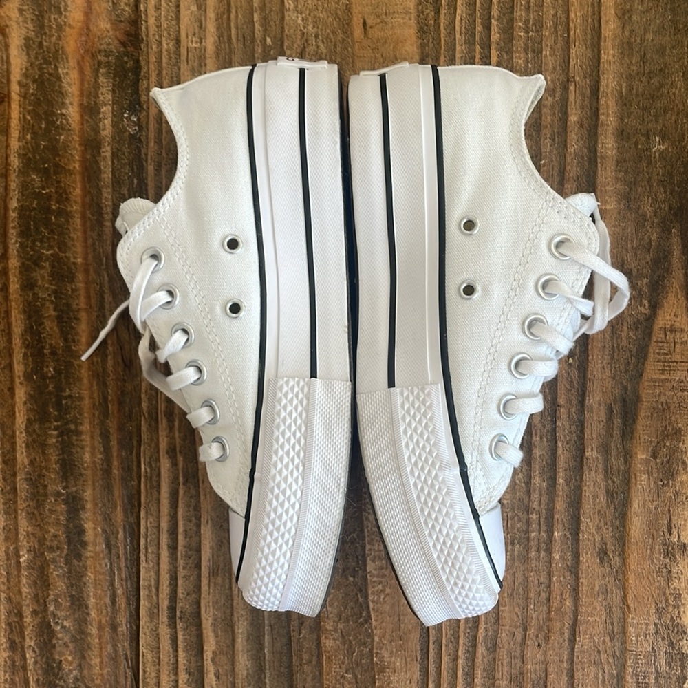 Converse Chuck Taylor Platform